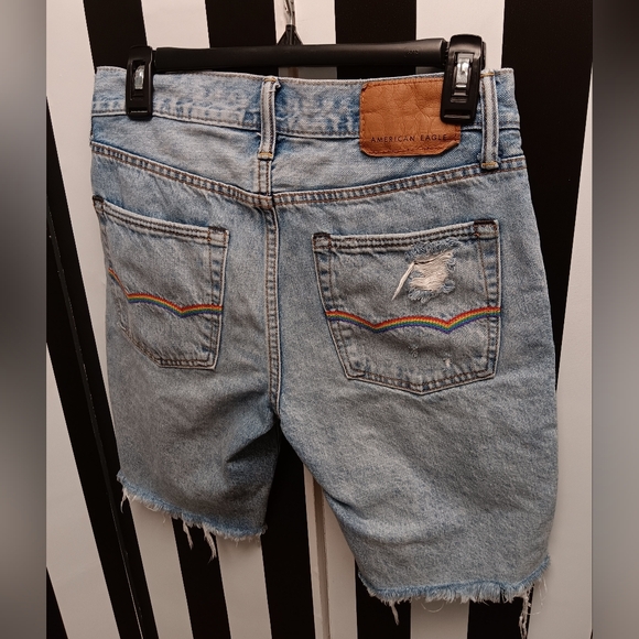 American Eagle Outfitters Pants - American eagle shorts